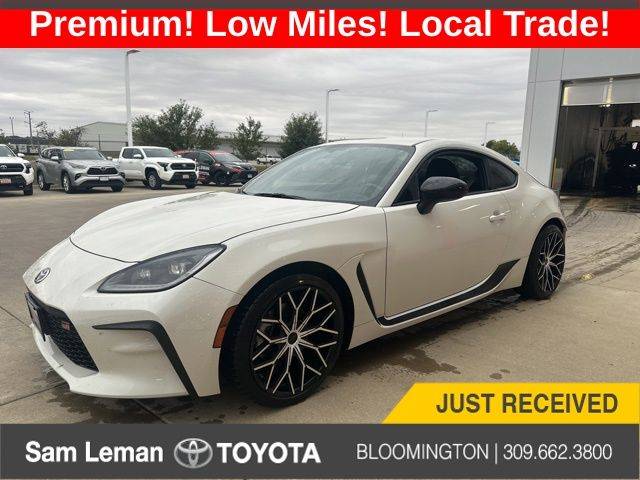 2023 Toyota GR86 Premium — Coupe — 13,616 mi — Bloomington, IL