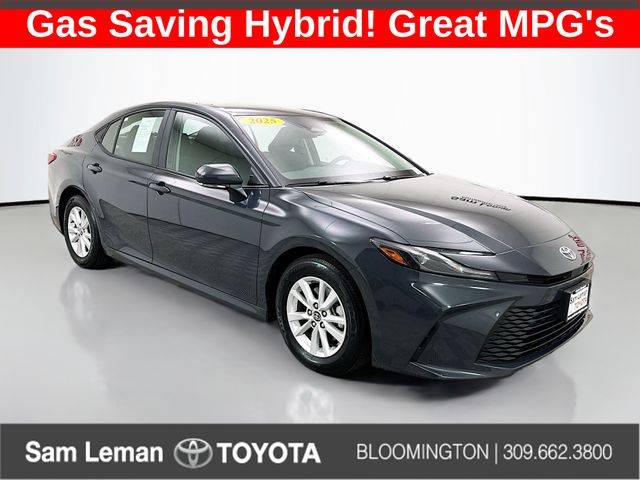 2025 Toyota Camry Hybrid LE — Sedan — 12,048 mi — Bloomington, IL