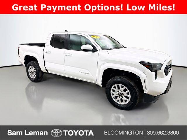 2024 Toyota Tacoma SR5 — Pickup Truck — 1,556 mi — Bloomington, IL