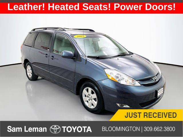 2009 Toyota Sienna XLE — Minivan — 111,692 mi — Bloomington, IL