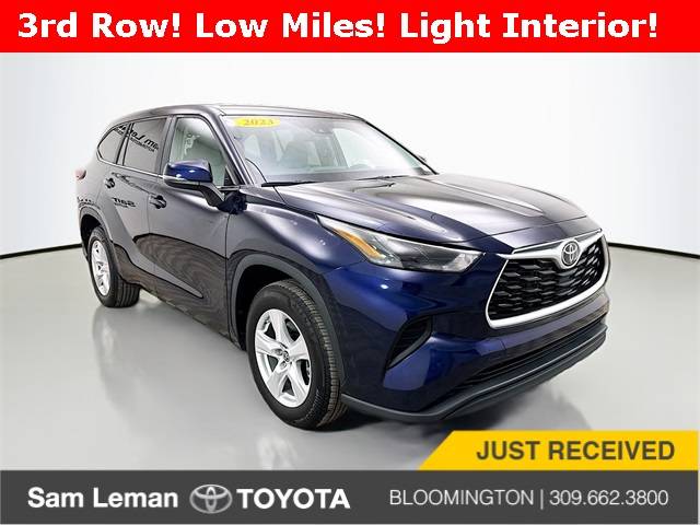 2023 Toyota Highlander L — SUV — 9,979 mi — Bloomington, IL