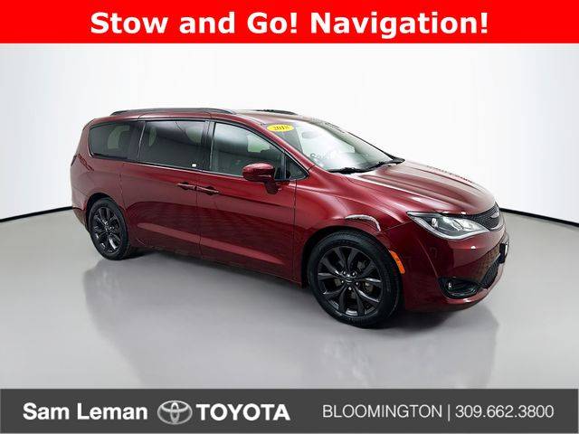 2018 Chrysler Pacifica Touring Plus — Minivan — 121,258 mi — Bloomington, IL