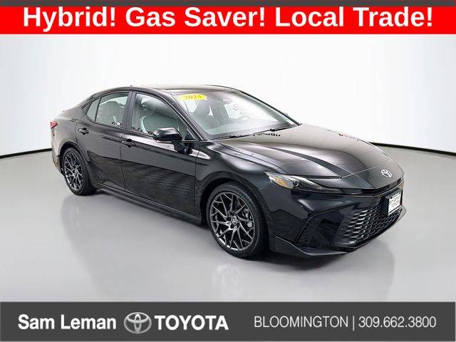2025 Toyota Camry SE — Sedan — 32,108 mi — Bloomington, IL