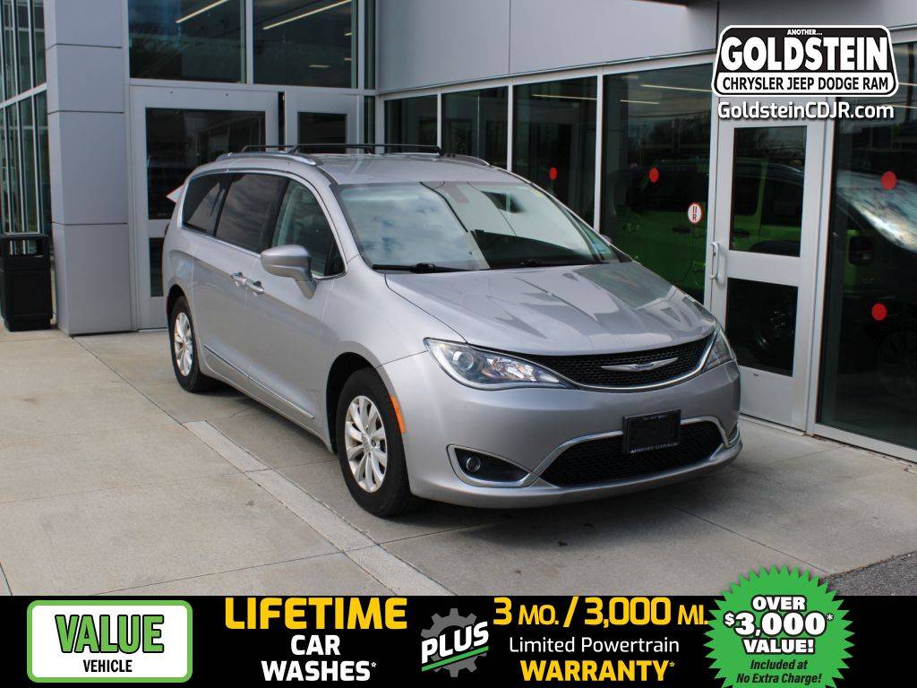 2018 Chrysler Pacifica Touring L — Minivan — 83,316 mi — Latham, NY
