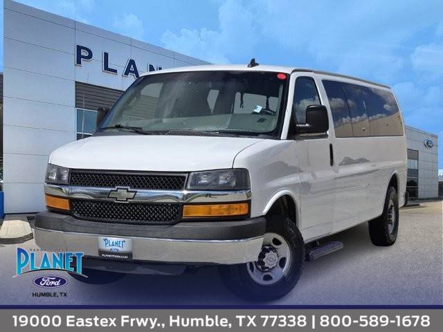 2016 Chevrolet Express Passenger LT — Passenger Van — 150,337 mi — Humble, TX
