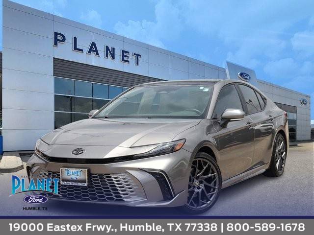 2025 Toyota Camry XLE — Sedan — 13,334 mi — Humble, TX