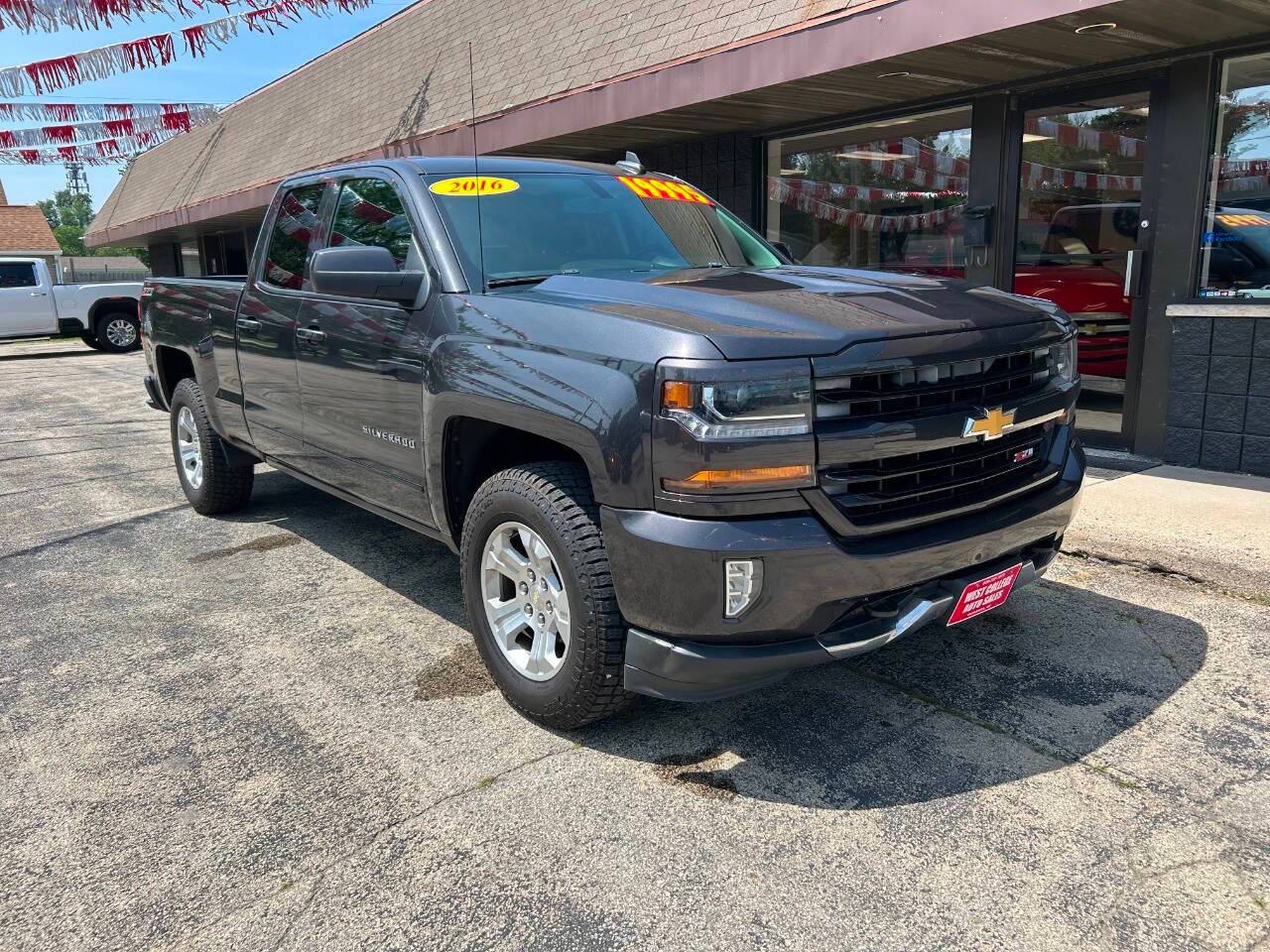 2016 Chevrolet Silverado 1500 LT — Pickup Truck — 116,873 mi — Menasha, WI