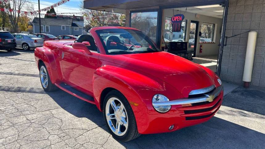 2005 Chevrolet SSR LS — Pickup Truck — 8,020 mi — Menasha, WI