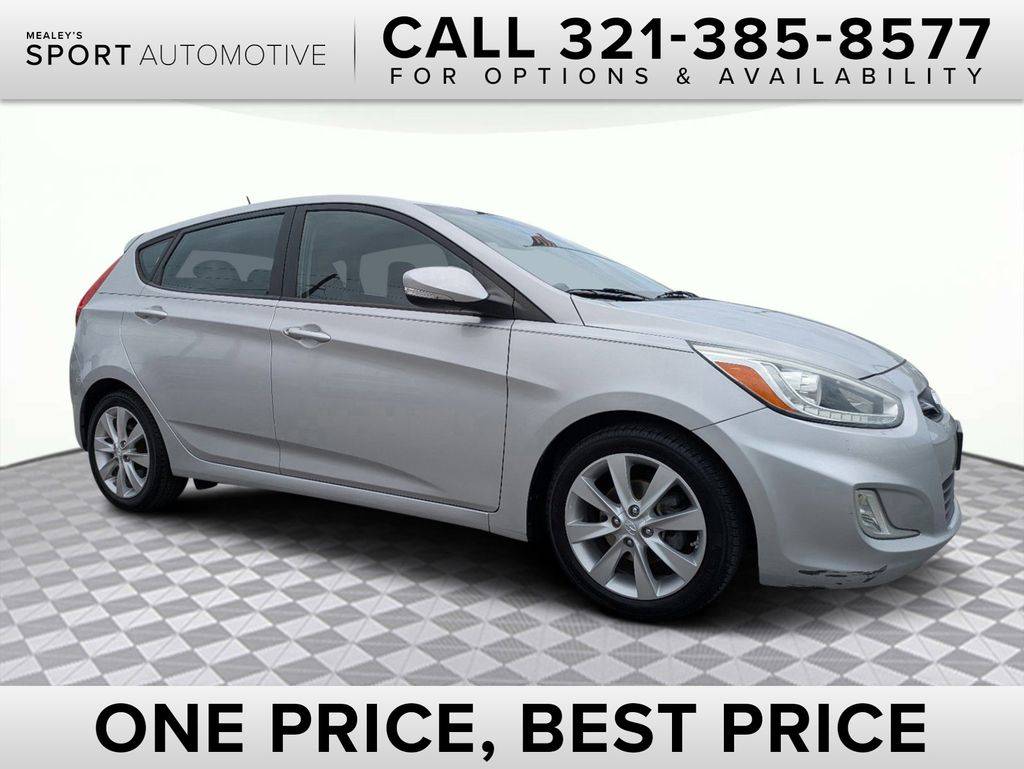 2014 Hyundai Accent SE — Hatchback — 118,418 mi — Orlando, FL