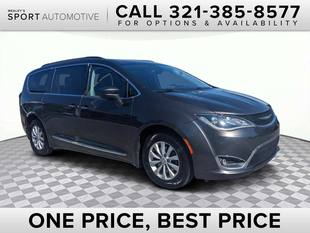 2017 Chrysler Pacifica Touring L — Minivan — 92,620 mi — Orlando, FL