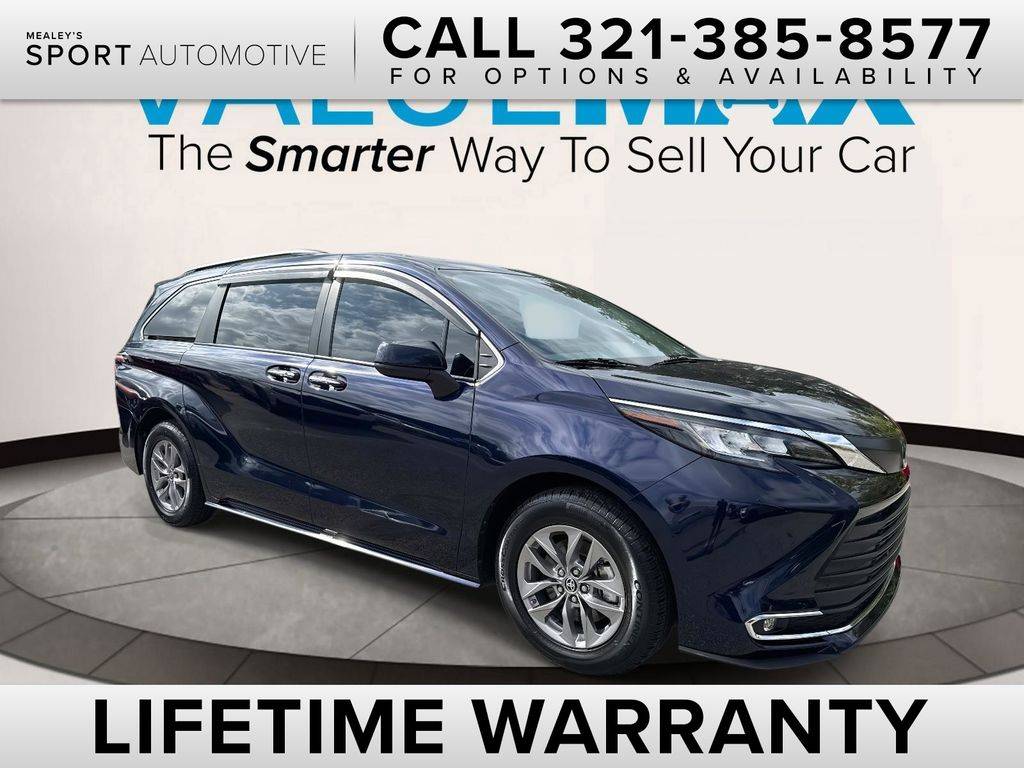 2023 Toyota Sienna XLE — Minivan — 45,004 mi — Orlando, FL