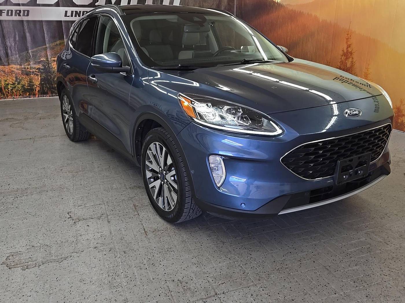 2020 Ford Escape Hybrid Titanium — SUV — 89,659 mi — Hardin, MT