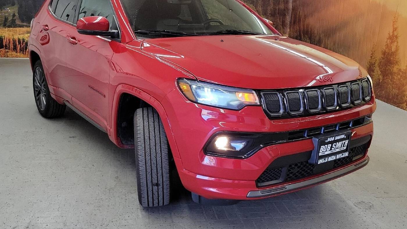 2022 Jeep Compass Limited — SUV — 13,811 mi — Hardin, MT