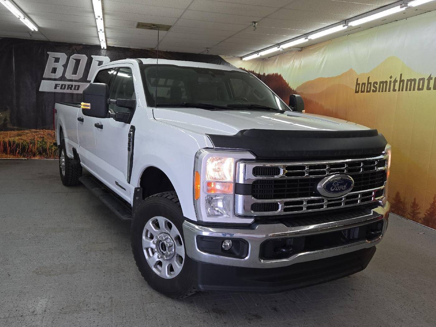 2023 Ford Super Duty F-350 XLT — Pickup Truck — 31,377 mi — Hardin, MT