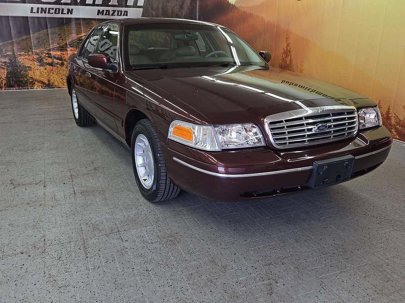 2002 Ford Crown Victoria LX — Sedan — 101,168 mi — Hardin, MT