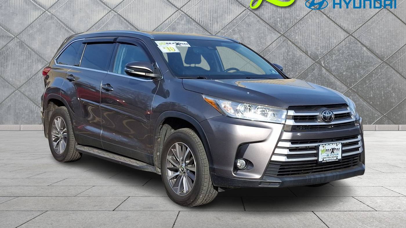 2019 Toyota Highlander XLE — SUV — 44,126 mi — Union, NJ