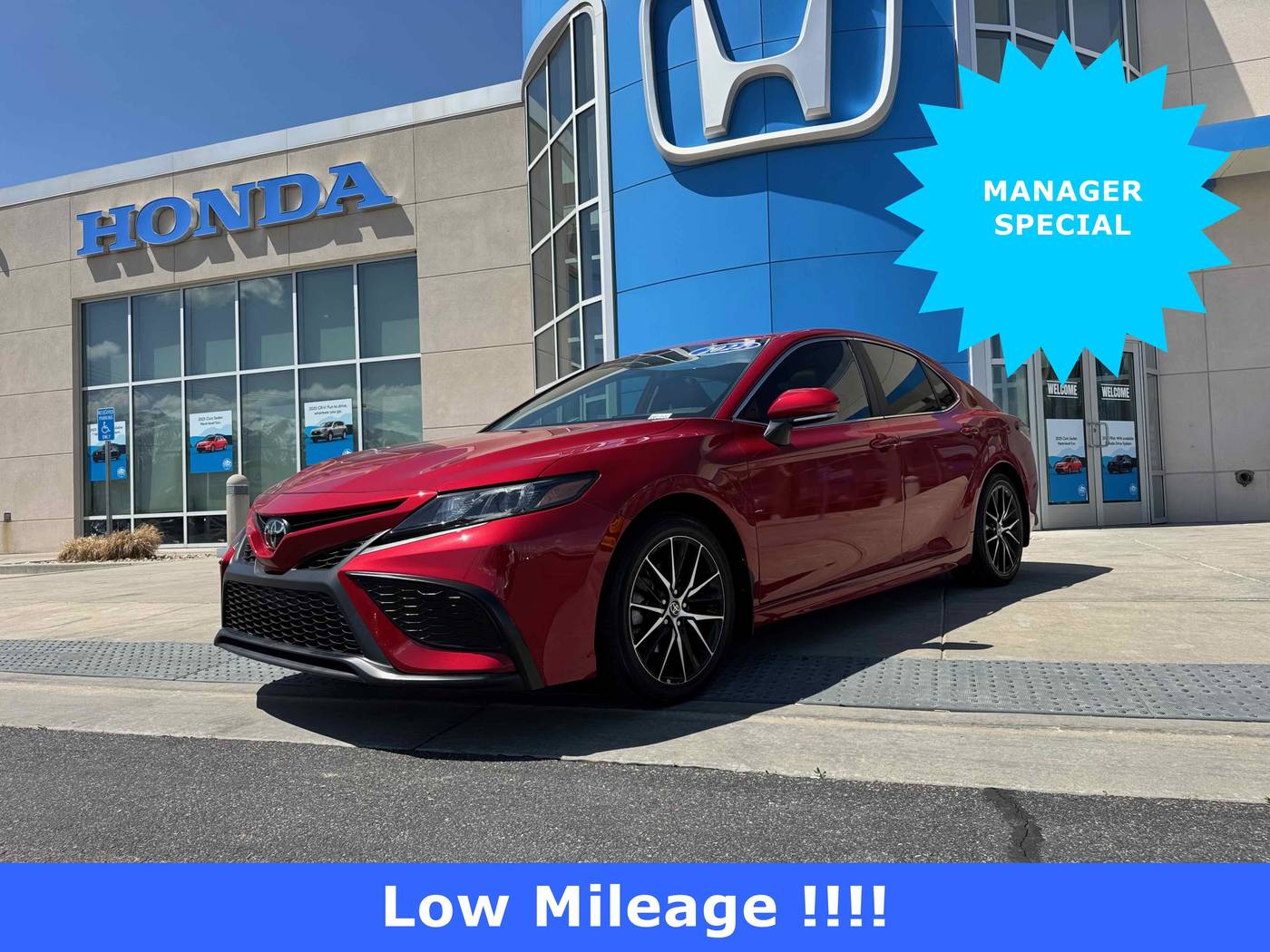 2022 Toyota Camry SE — Sedan — 19,435 mi — Murray, UT