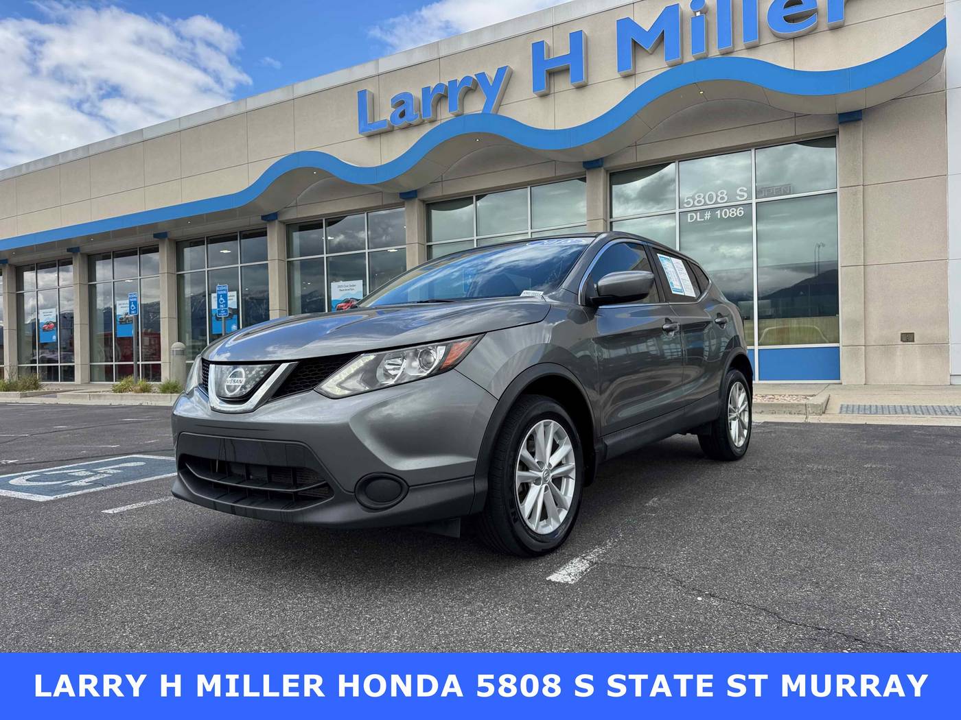2018 Nissan Rogue Sport S — SUV — 90,182 mi — Murray, UT