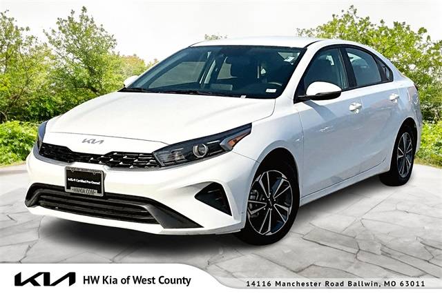 2023 Kia Forte LXS — Sedan — 9,765 mi — Ballwin, MO