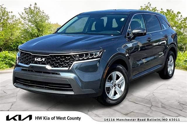 2023 Kia Sorento LX — SUV — 27,882 mi — Ballwin, MO