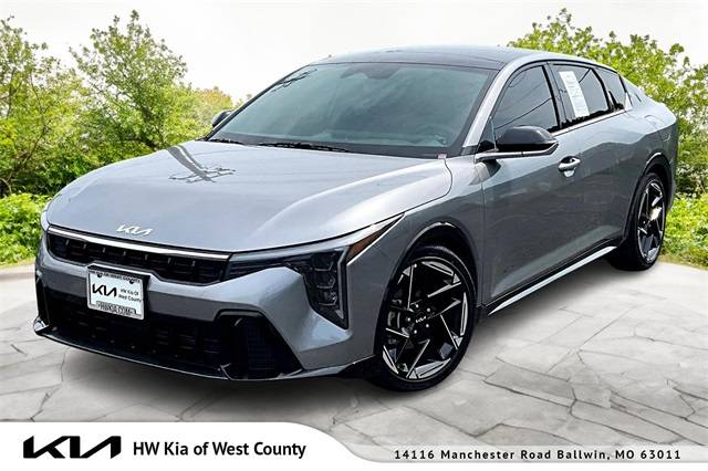 2025 Kia K4 GT-Line — Sedan — 4,822 mi — Ballwin, MO