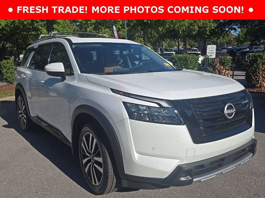 2025 Nissan Pathfinder Platinum — SUV — 6,199 mi — Franklin, TN