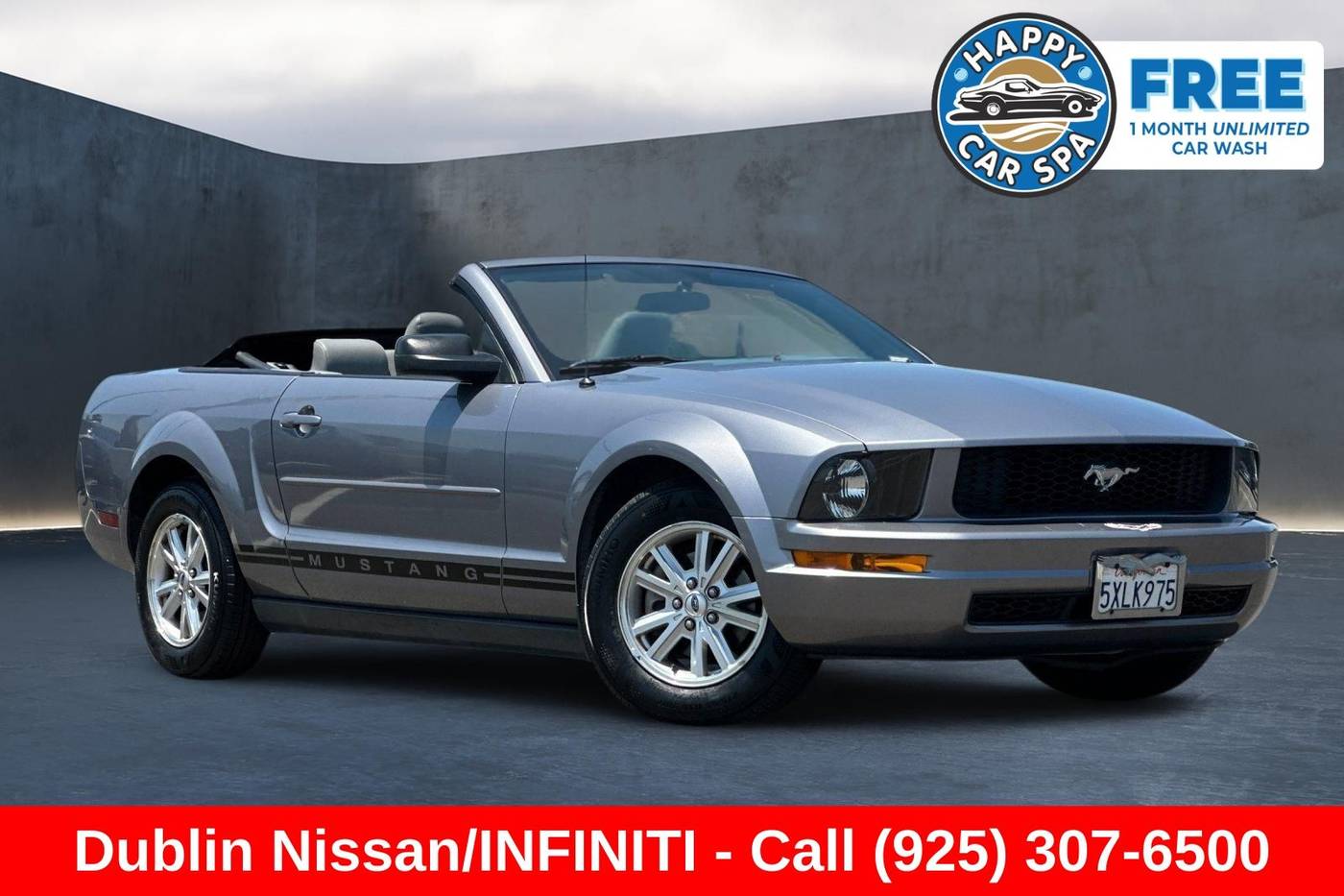 2006 Ford Mustang Base
