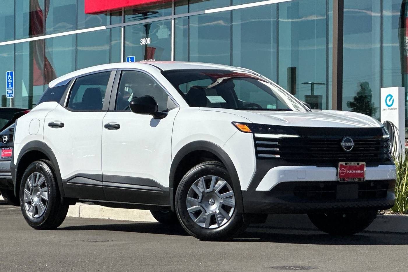 2025 Nissan Kicks S — SUV — 5,165 mi — Dublin, CA