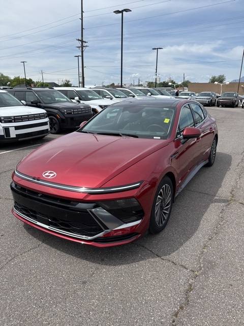 2025 Hyundai Sonata Hybrid Limited — Sedan — 3,915 mi — Ogden, UT