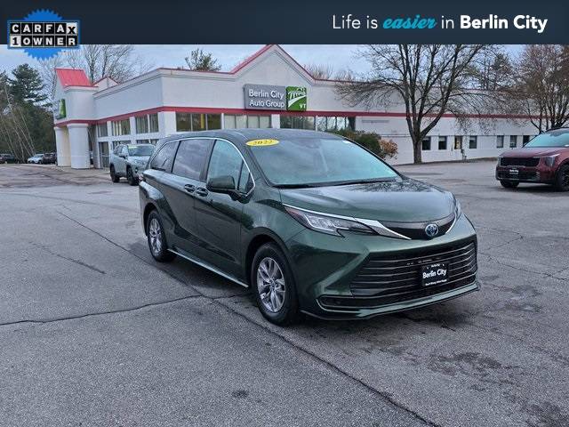 2022 Toyota Sienna LE — Minivan — 40,282 mi — Williston, VT