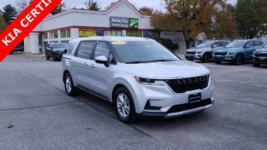 2022 Kia Carnival LXS — Minivan — 42,700 mi — Williston, VT