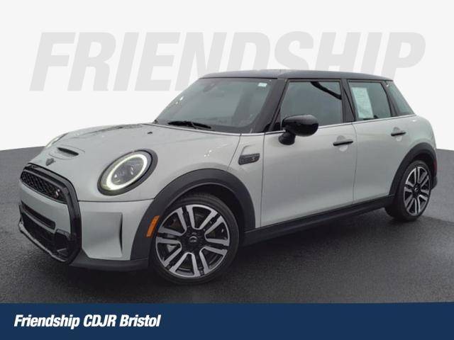 2023 MINI Hardtop Cooper S — Hatchback — 18,245 mi — Bristol, TN