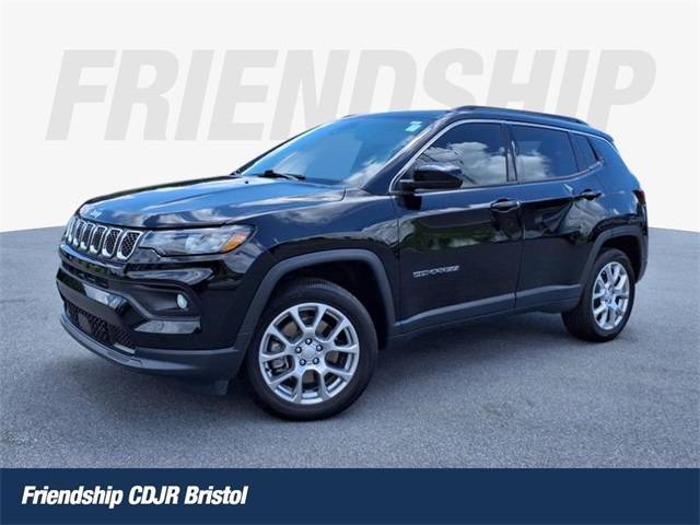 2023 Jeep Compass Latitude Lux — SUV — 7,520 mi — Bristol, TN