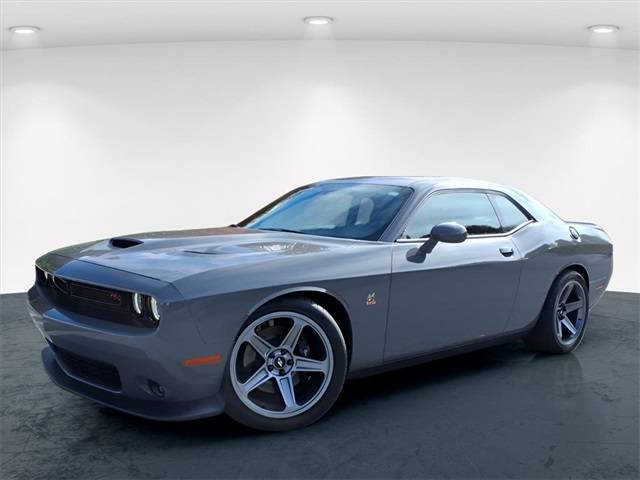 2023 Dodge Challenger R/T Scat Pack — Coupe — 3,919 mi — Bristol, TN