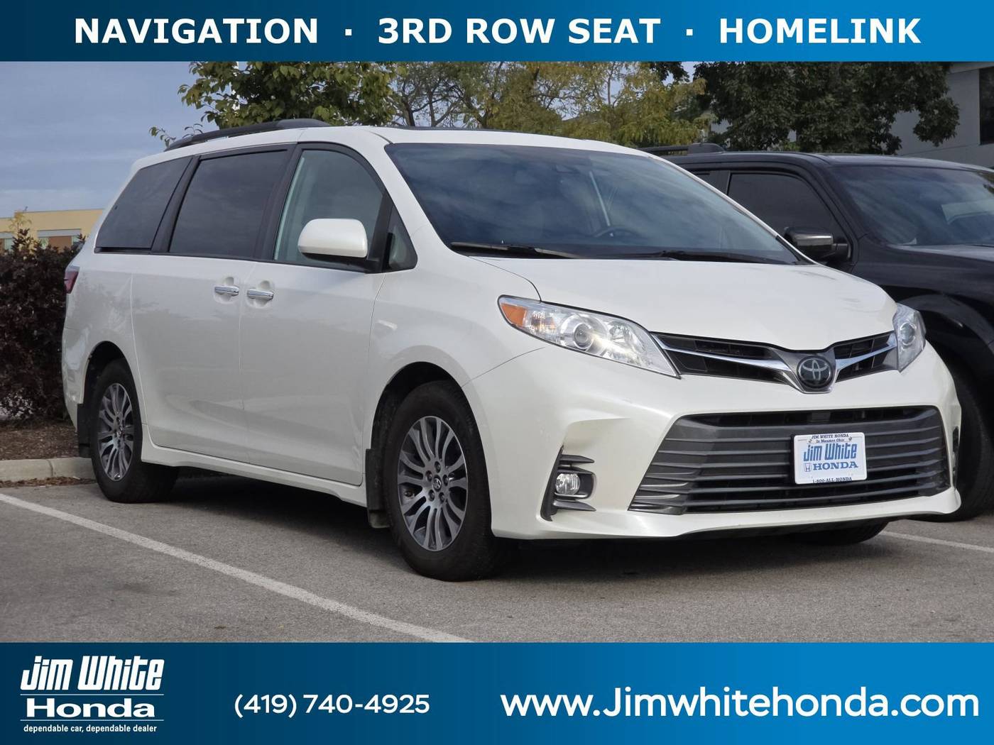 2020 Toyota Sienna XLE — Minivan — 60,244 mi — Maumee, OH