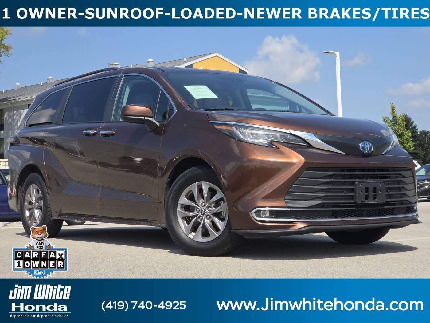 2023 Toyota Sienna XLE — Minivan — 62,710 mi — Maumee, OH
