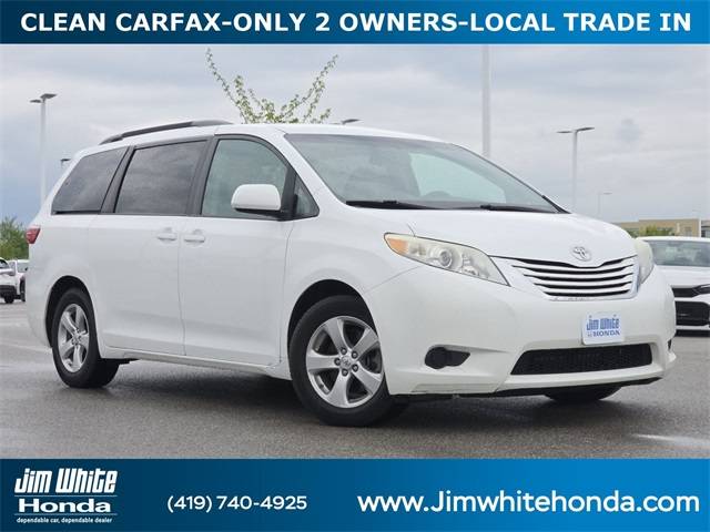 2015 Toyota Sienna LE — Minivan — 174,686 mi — Maumee, OH