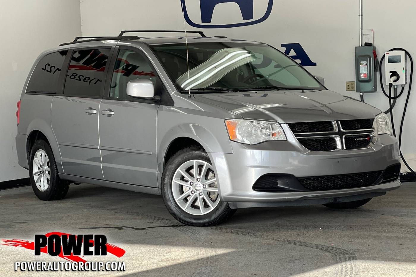 2015 Dodge Grand Caravan SXT — Minivan — 106,470 mi — Albany, OR