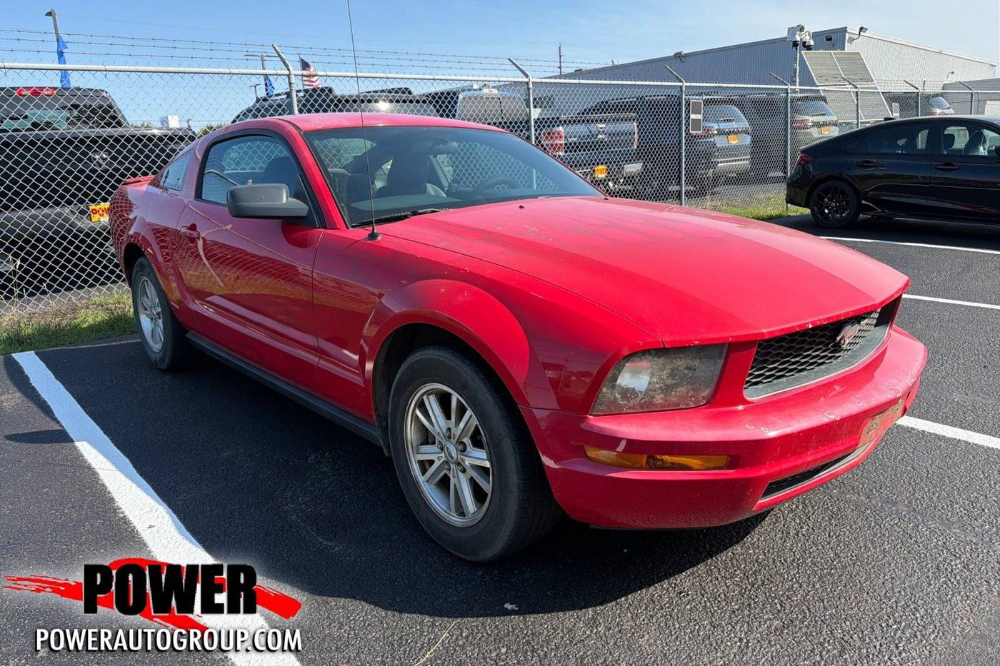 2007 Ford Mustang Deluxe