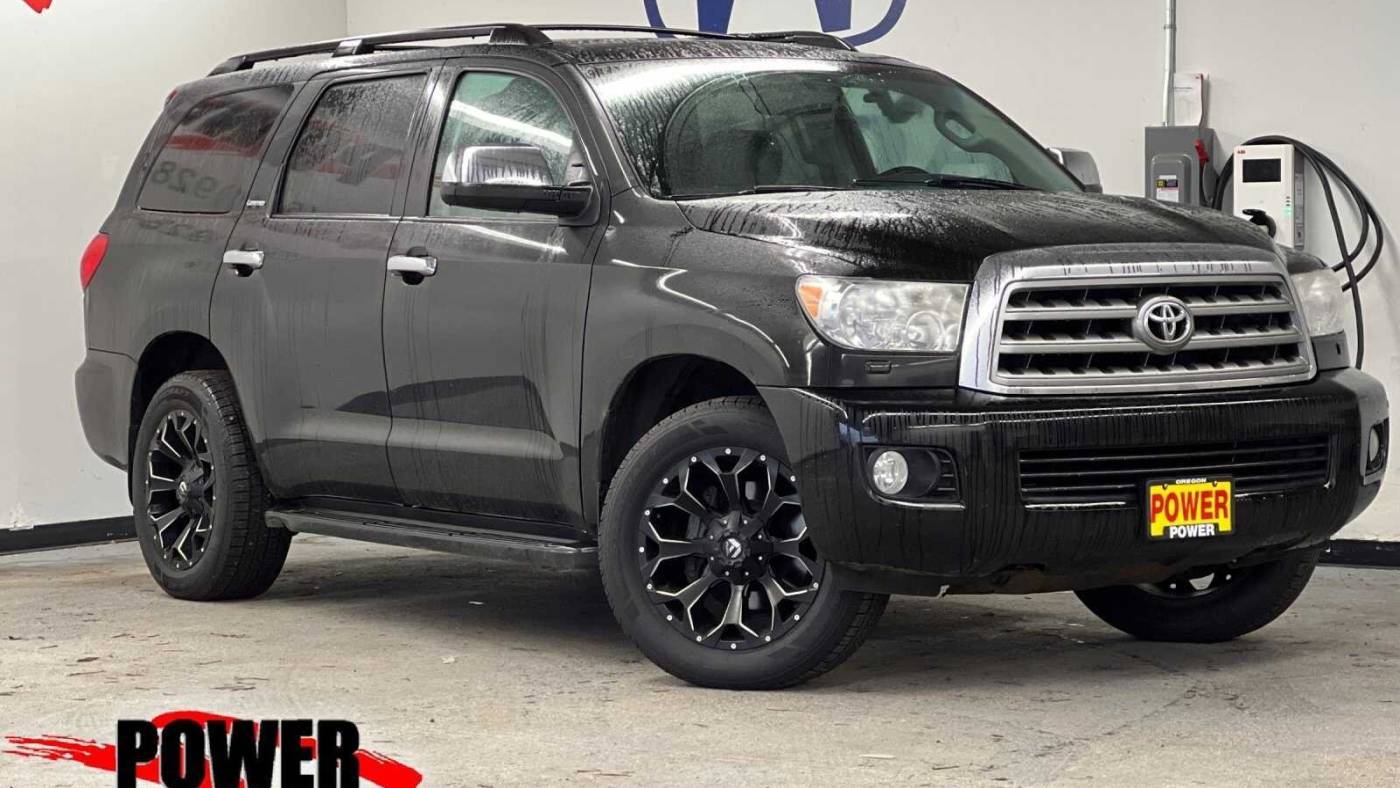 2017 Toyota Sequoia Limited — SUV — 121,177 mi — Albany, OR