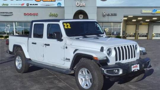 2022 Jeep Gladiator Sport S — Pickup Truck — 30,435 mi — Matteson, IL