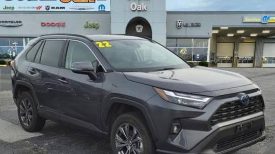 2022 Toyota RAV4 Hybrid XLE Premium — SUV — 17,587 mi — Matteson, IL