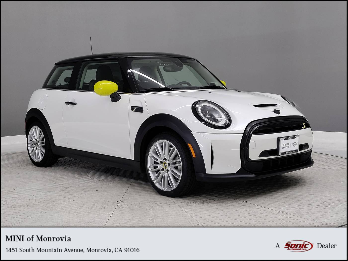 2024 MINI Electric Hardtop Cooper SE — Hatchback — 13,307 mi — Monrovia, CA