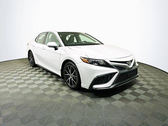 2022 Toyota Camry SE — Sedan — 80,070 mi — Memphis, TN