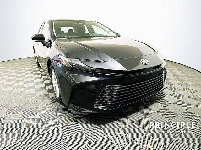 2025 Toyota Camry LE — Sedan — 19,332 mi — Memphis, TN
