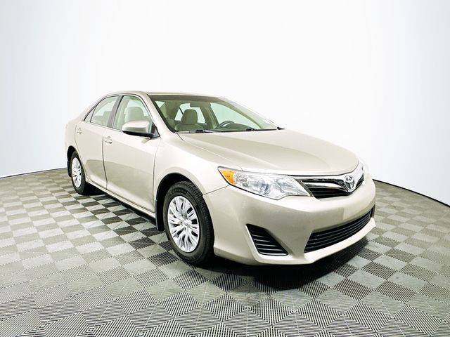 2014 Toyota Camry L — Sedan — 111,566 mi — Memphis, TN