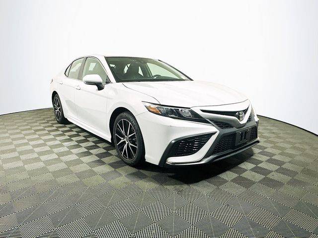 2022 Toyota Camry SE — Sedan — 52,126 mi — Memphis, TN