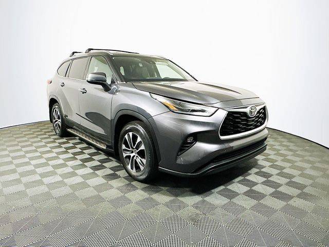 2021 Toyota Highlander XLE — SUV — 74,331 mi — Memphis, TN