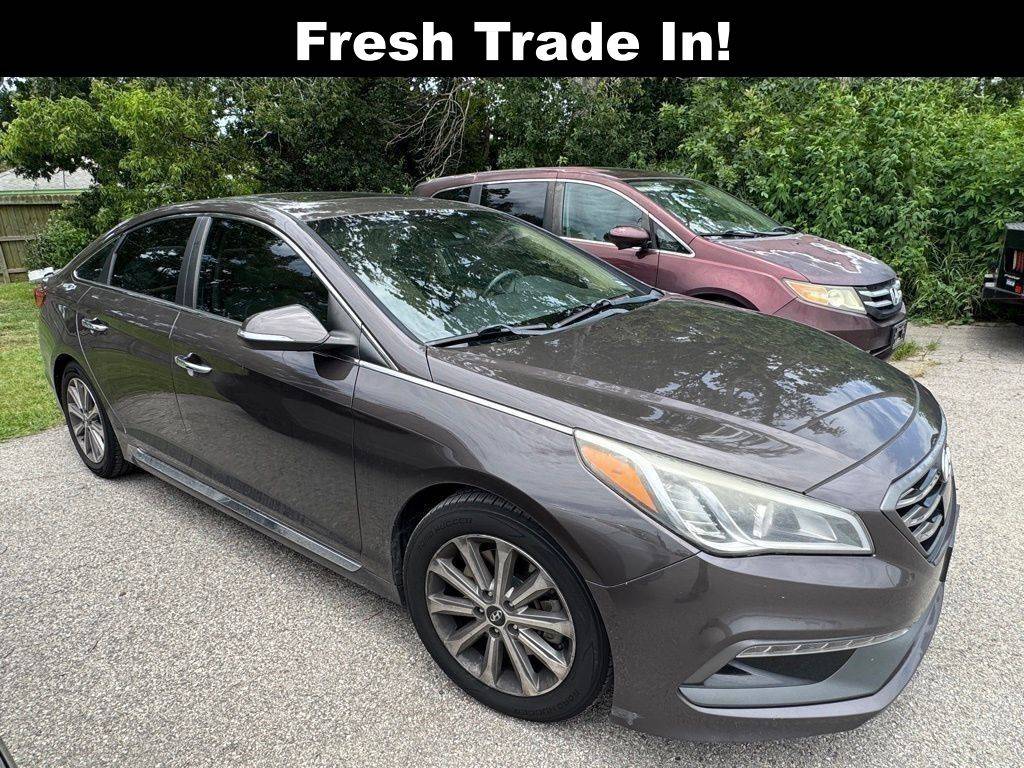 2017 Hyundai Sonata Limited — Sedan — 124,799 mi — Dickinson, TX