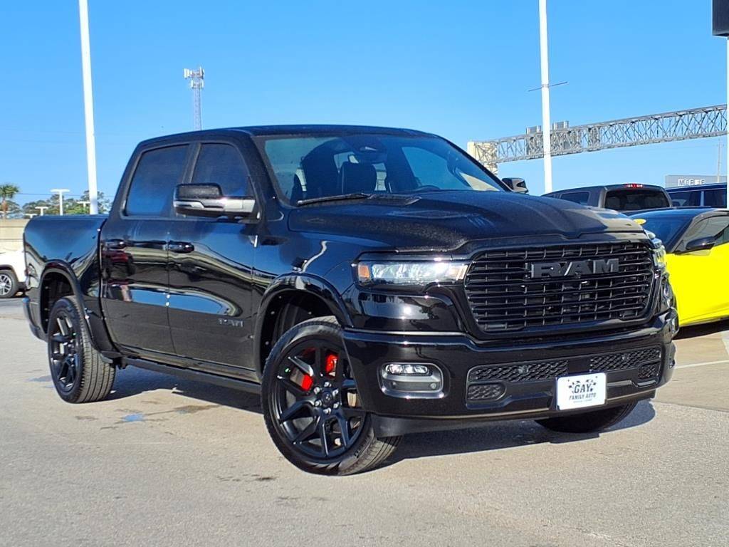 2025 Ram 1500 Laramie — Pickup Truck — 5,123 mi — Dickinson, TX